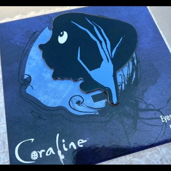Coraline๐Eyeshadow Palette - Picture 5 of 13